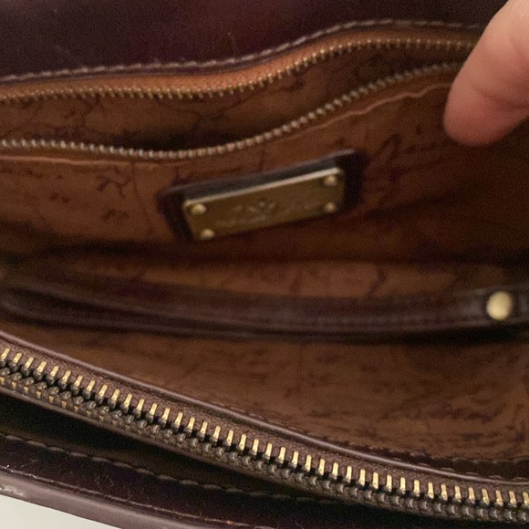 Patricia Nash Westminster Abbey CrossBody Bag - Picture 10 of 11